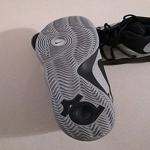 Nike Zoom KD Trey 5 V basketball shoes - Picture 4 of 4